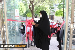 افتتاح نمایشگاه دست ساخته های دانشجویان با همکاری جمعیت هلال احمر ملایر به مناسبت هفته هلال احمر  8