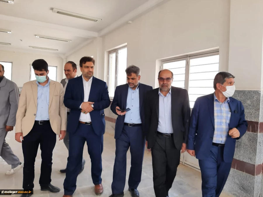 ملاقات عمومی دکتر خسرویان با استادان، کارکنان و دانشجویان دانشگاه فنی و حرفه‌ای استان همدان برگزار شد 10
