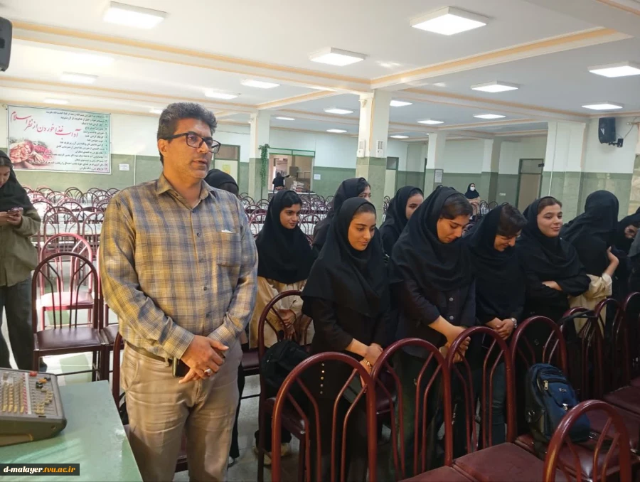 جلسه توجیهی دانشجویان جدید الورود 2