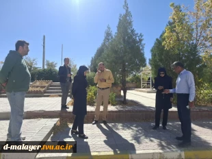 نصب وسایل ورزشی در محوطه آموزشکده دختران ملایر 2